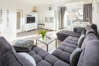 Image de Comfortable, bright 3-room vacation apartment in the heart of the city