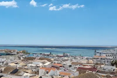 Image de Faro Center Stunning View