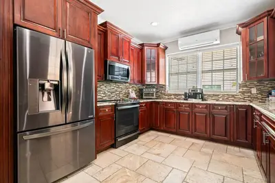 Image de Grand Haven: Spacious 3000ft Family Retreat