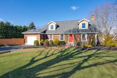 Image de Beautiful Hamptons Family Escape.