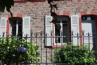 Image de Jolie Maison Renovee Centre Dinard Entre St Enogat Et Le Marche