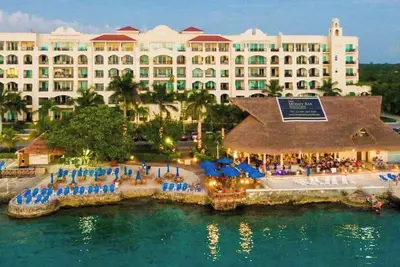 Image de See Video - Oceanfront - 5-Star - 3 Bedroom - 4th Floor - Storm Insurance Incl.