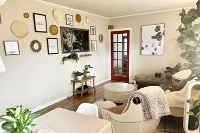 Image de Cheerful - Berlin Bungalow / 2 Bedroom Home (boho)