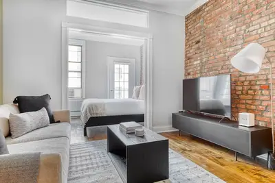 Image de Chic E Village 1br w/ W/D nr Tompkins Sq Park, by Blueground