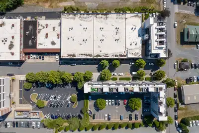 Image de Upscale Loft Walking Distance to Bank Of America Stadium