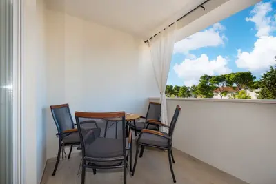 Image de Appartement Apartman Mia (88801-A1) - Brodarica