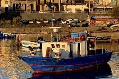Delightful studio apartment just minutes from the sea