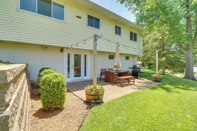 Image de Charming Ballwin Home < 1 Mi to Vlasis Park!