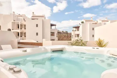 Image de Colinas - Teguise 3. 3 Penthouse Pool View & Jacuzzi 2b