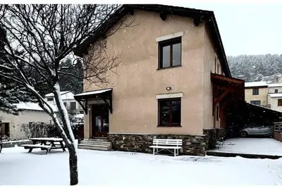 Image de La Granja - Maison avec cheminée, jardin, baby-foot