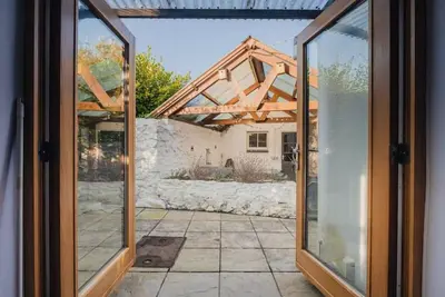 Image de Hillcroft · Cosy Welsh Cottage in St Davids Centre with Garden