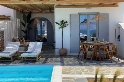 Image de Beachhouse Omega Naxos - luxury holiday house - private pool & stunning sea view