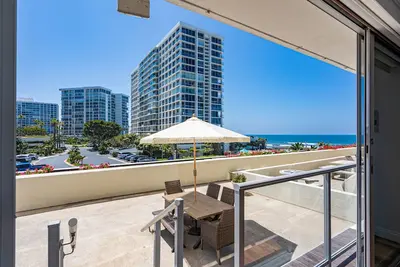 Image de Beautiful Terrace Unit With Ocean Views