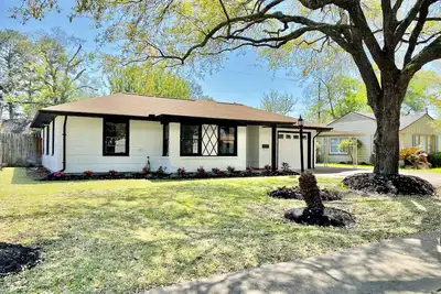 Image de Abuela’s Retreat- 3 Bedroom Home near The Medical Center & Nrg & Downtown