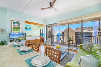 Image de Beachside condo w/ ocean views & beach access