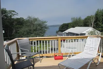 Image de Unwind by the Bay: Pet-Friendly and Linekin Bay Views!