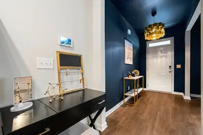 Image de Atlanta HotSpot with Bbq Grill and games.