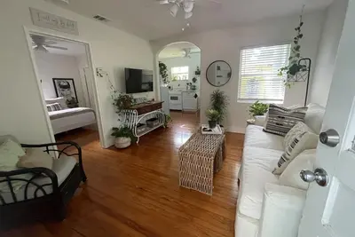 Image de Beautiful one bedroom Bungalow