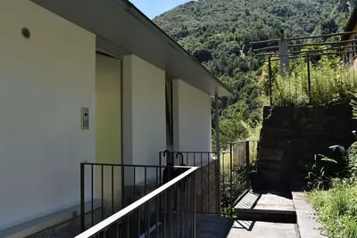 Image de Joli appartement avec Wifi, piscine, Tv, patio, animaux admis, vue panoramique et parking