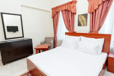 Image de Three Bedroom Apartment Near By Burjuman Mall