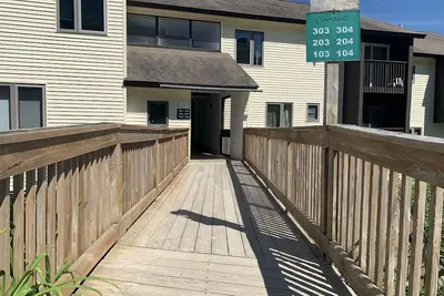 Image de Mountain Getaway - Condo at Bolton Valley Resort