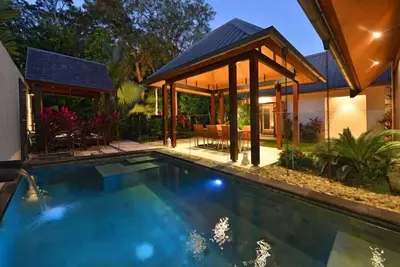 Image de Villa 3, Private Tropical Balinese Style Luxury Resort Home