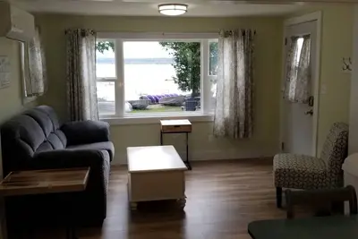 Image de Lakeside Cottage #4, Waterfront, Ac, Newly Remodeled, 8 Kayaks, 4 Sup, Rowboats