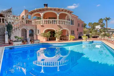 Image de Appartement à Jávea avec vue sur la mer, piscine partagée et Wi-Fi.