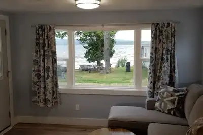 Image de Lakefront Cottage #5, Ac, Newly Remodeled, 8 Kayaks, 4 Sup, Rowboats