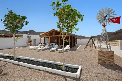 Image de Maison de vacances La Cabañita de Javi avec vue sur la mer, jardin et Wi-Fi.