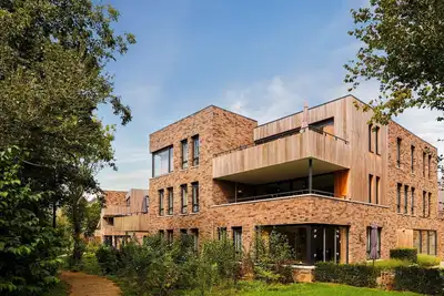 Image de Agréable penthouse de 4 pièces avec grande terrasse sur le toit et barbecue