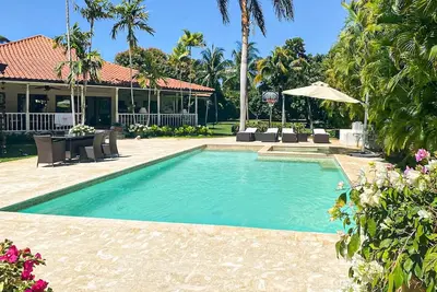 Image de #C7 - Beautiful 4bdr villa, 14 Pax, pool and jacuzzi