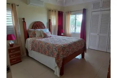 Image de Cozy 3-Bedroom Vacation Home