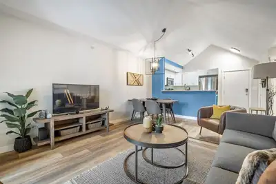 Image de High Noon | Top Floor | Pool | Hot Tub | Gym