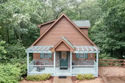 Image de Cabin Helen's Hideaway