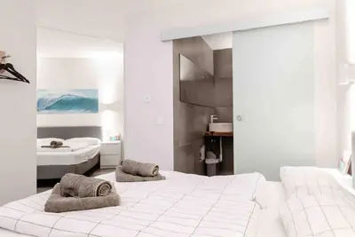 Image de Living Lodge Portugal - Private Beach Path, Shower