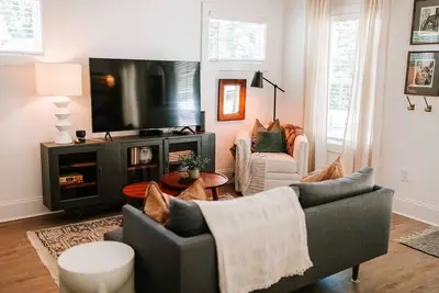 Image de Game-Day 4br Retreat by Mhm Luxury Properties