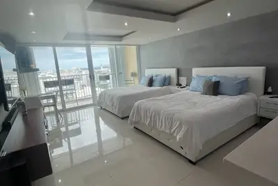 Image de *Isla Verde*direct access to the beach*excellent location*