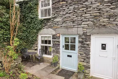 Smithy Cottage, romantic, with a garden in Ambleside