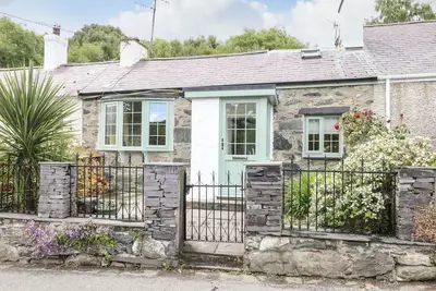 Image de Y Bwthyn Bach, pet friendly, character holiday cottage in Tregarth