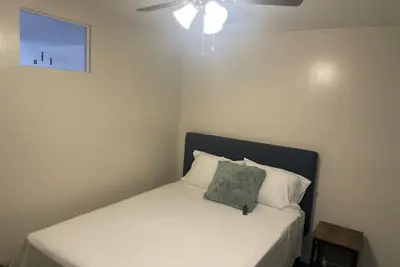 2 bedroom apartment in Canarsie