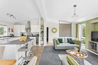 Image de Rose Lodge, 21 Roadford Lake Lodges - Hot Tub - Free Parking & WiFi