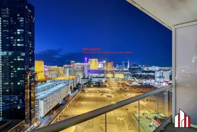 Image de Mgm Signature-08-801 1Br2Ba F1/Strip View Balcony