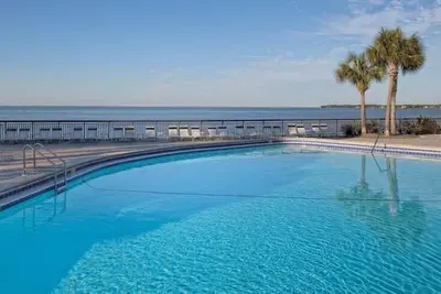 Image de Wyndham Bay Club | 1br/1ba King Bed Balcony Suite