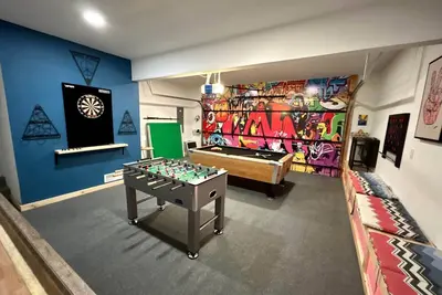 Image de Perfect Vacation Home with Game Room Theater & Hot Tub