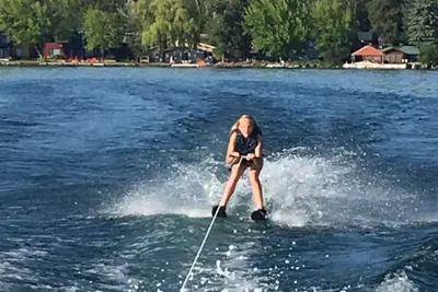 Image de Heavenly 😇Rv Site in Lakesidewith a $1 Million View of Flathead Lake! , Montana