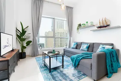 Image de Séjour Ultime / Vues sur la Marina / Meilleur Emplacement