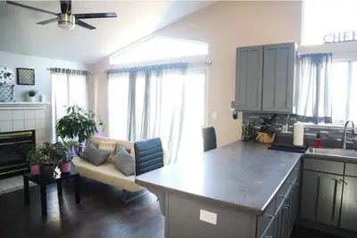 Image de Quiet Professional's Retreat - 10 Min to Hospitals & Downtown Reno