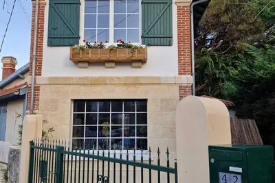 Image de Villa Bagatelle idéalement placée à 300m de la plage et du casino