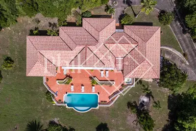 Image de Beautiful 5 bed-rooms Villa at Terres Basses